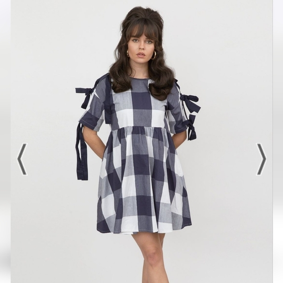 LAZY OAF Left Field Tie Dress In Blue/white Checkered Print. Size 6 - Picture 15 of 16